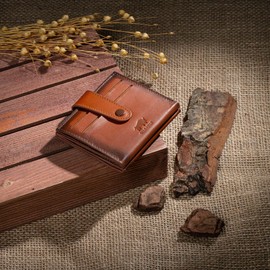 Solo Pelle Slim Wallet Made of Genuine Leather Space for Over 20 Cards Slim Wallet Card Holder Wallet for Men and Women, cognac brown, Minimalist