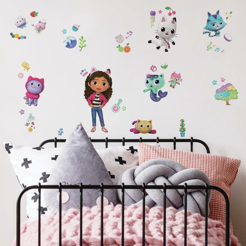 RoomMates Gabby's Dollhouse RMK4823SCS - Calcomanías de pared, color rosa,