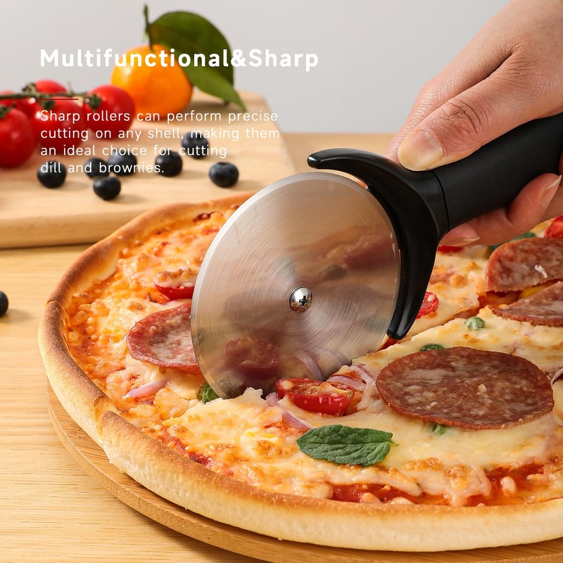 Sizzle Delite Classic Pizza Wheel with Sharp Blade