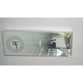 IT Cosmetics Heavenly Skin Hugging Foundation Brush - No 707 - New in Box