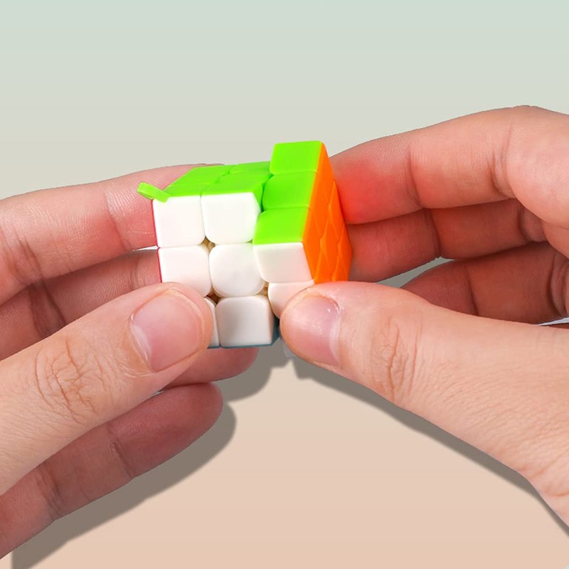 Yealvin Mini Keychain Cube, Mini 3x3 Keyring Cube 3x3 Magic