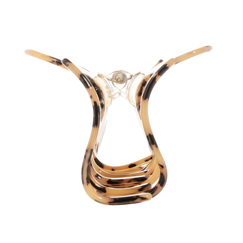 Brittany Jaw, Ivory Tokyo