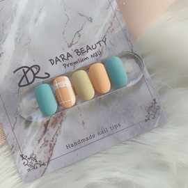 [Handmade nail tip] Matte sweater check nails / [수제네일팁] 무광 스웨터 체크네일