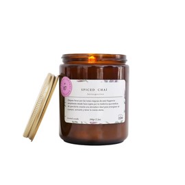 CENTRAL 220  Vela Aromtica de Chai y Especias  Clavo, canela, jengibre, cardamomo y sndalo hind  200g  Dura de 40-50 hrs                              