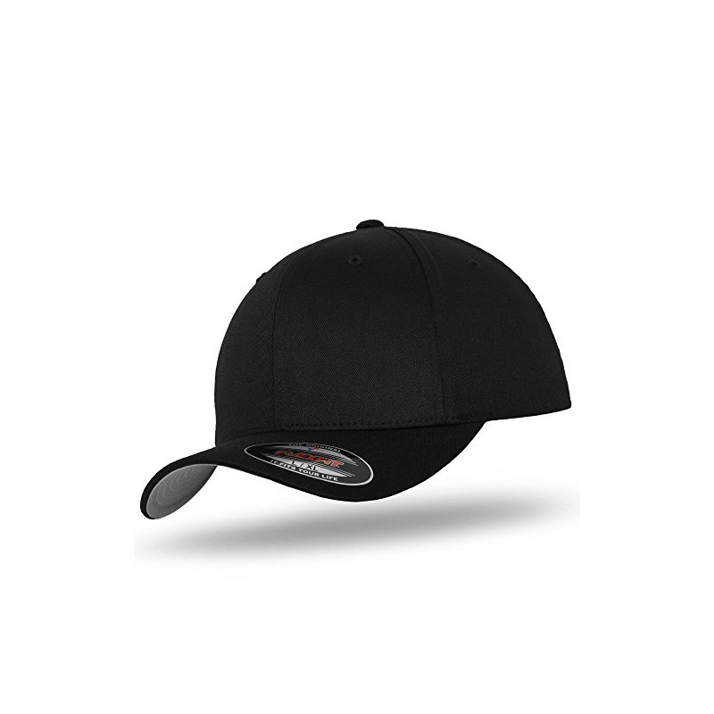 Flexfit Baseball Cap in Bundle with UD Skull Bandana in