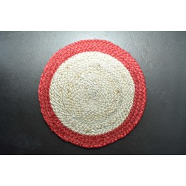 Ripaz Vogue - Round Placemats Natural Jute Fiber Handmade Rustic Look Table Top, Jute Placemats for Dining Table Coffee Table (Beige with Red Border, 30 x 30 cm (Set of 4 Pcs))