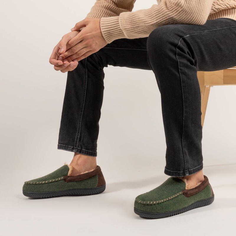 RockDove Men's Hearthfire Memory Foam Moc Slipper, Size 8 UK