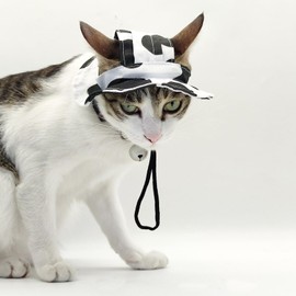 LuckyOpt Pet Sun Hat, Adjustable Rope Buckle Exposed Ear Pet Fisherman Hat for Puppies, Cats, Small Dog and Similar Size Pets (Black+White, M)