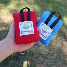 Ultralight Waterproof Pocket Mat for Travel, Camping & Picnics Camping Mat Red 2ea