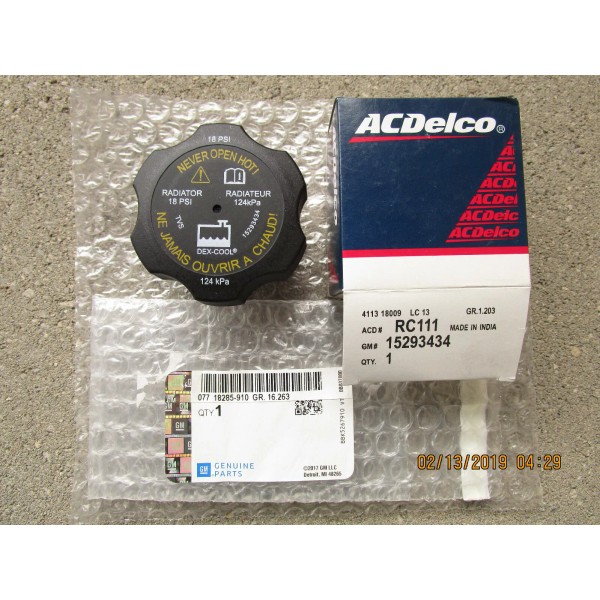 Pontiac 08-08 PONTIAC GRAND PRIX RADIATOR ENGINE COOLANT RECOVERY RESERVOIR