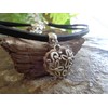 ◦•●◉✿ SCHWARZES OKTOBERFEST BAYERN DOPPEL HERZ HALSBAND ✿◉●•◦ veganes Leder,