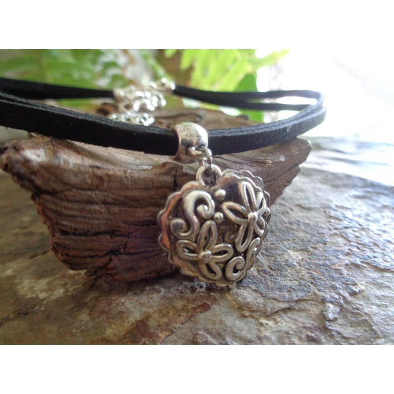 ◦•●◉✿ SCHWARZES OKTOBERFEST BAYERN DOPPEL HERZ HALSBAND ✿◉●•◦ veganes Leder,