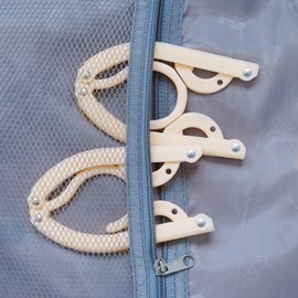 10 Pcs Travel Hangers Foldable Portable Plastic Hangers Folding Clothes Hangers Space Saving Clothes Hangers for Cruise Ship Business Trip Travel (pink)