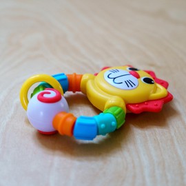 Infantino Lion Teaser Lion Teaser (Teeth for Lions), Teeth Toothing, 3 Months and Up, Lion Baby Toy