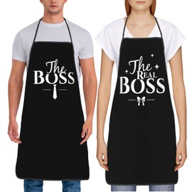 Dumoldpa 2Pcs Apron Waterdrop Resistant The Boss &The Real Boss Aprons Funny Cooking Kitchen Aprons for Women Men Chef Valentine's Day Gifts Wedding Gifts for Couple Cool Bridal Engagement Gifts