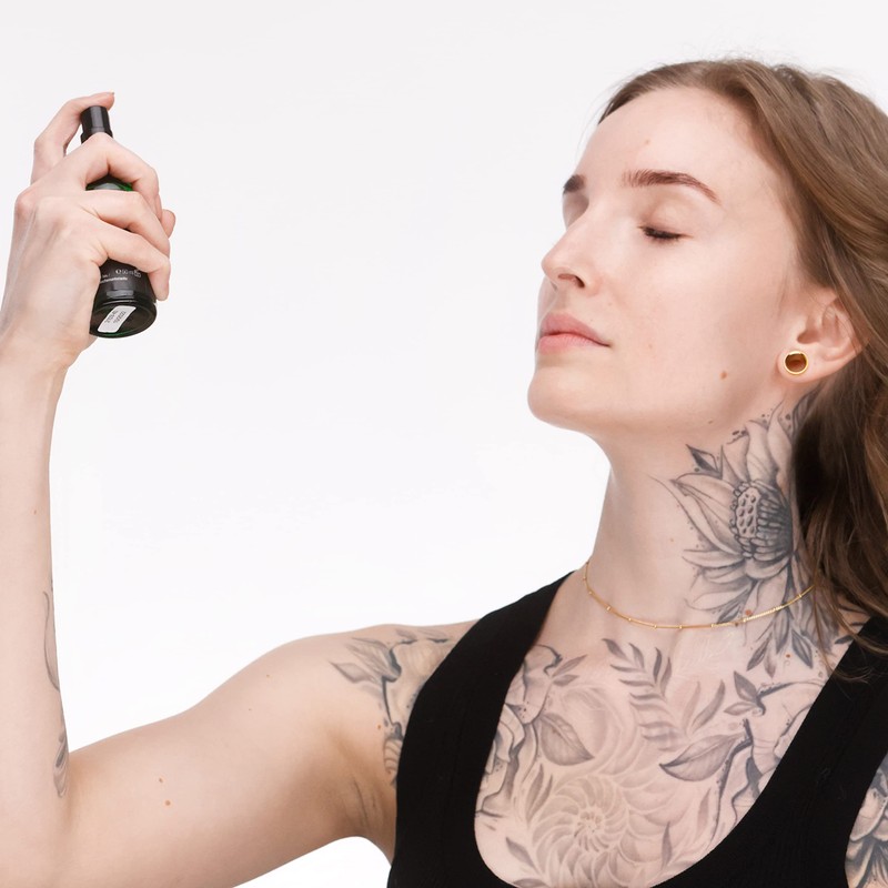 Pure Skin Food: 100% Organic Care Set for Sensitive Skin