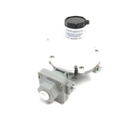 Cavagna Group KOSAN CAVAGNA 988TW-27 TWIN STAGE LPG REGULATOR 2PSI 1/4" x 3/4" NPT 450,000 BTU