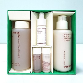 Innisfree Black Tea Youth Enhancing 2-piece Set (New) / 이니스프리 블랙티 유스 인핸싱 2종 세트(신형)