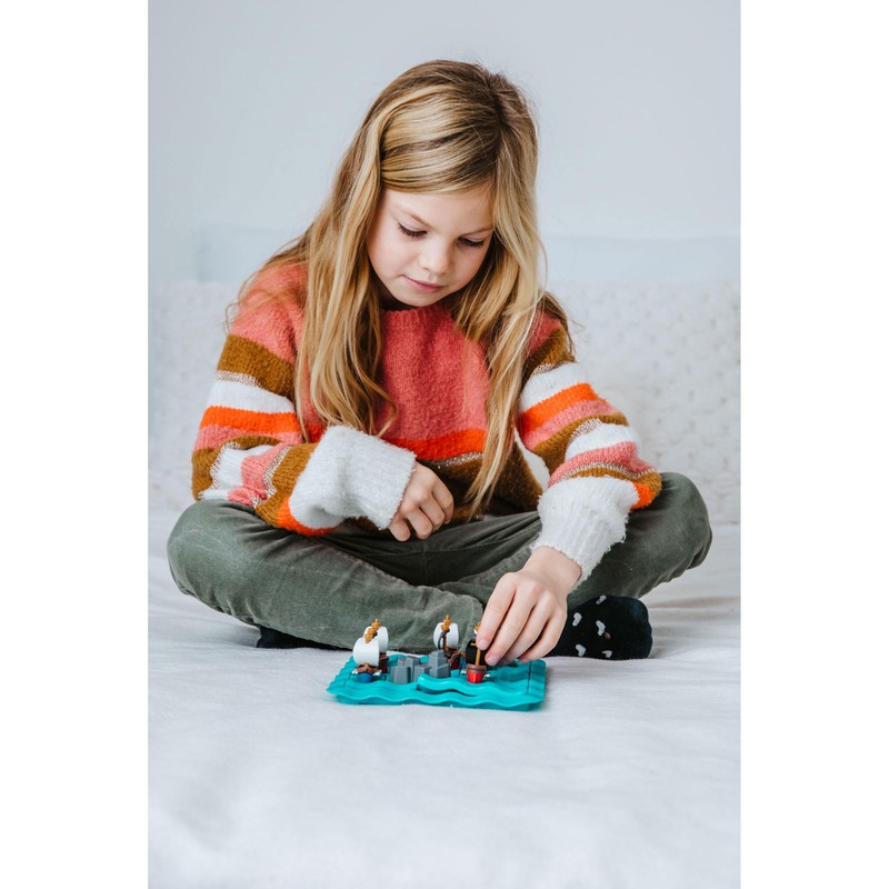 Smart Games / Smart Toys and Games Pirate Battle