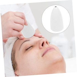 Healvian 1pc Ice Face Roller Handheld Facial Cooling Tool for Skin Care Reduces Puffiness and Soothes Skin Compact and Reusable for Home and Travel Use