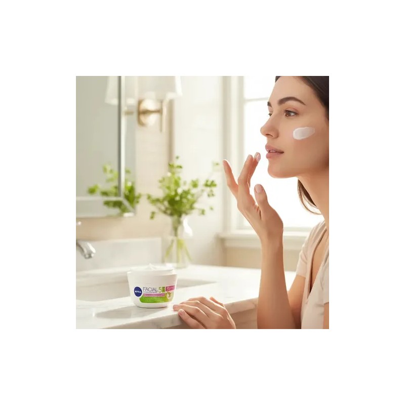 Crema Facial Nivea 5 En 1 Cuidado Efecto Mate 200ml