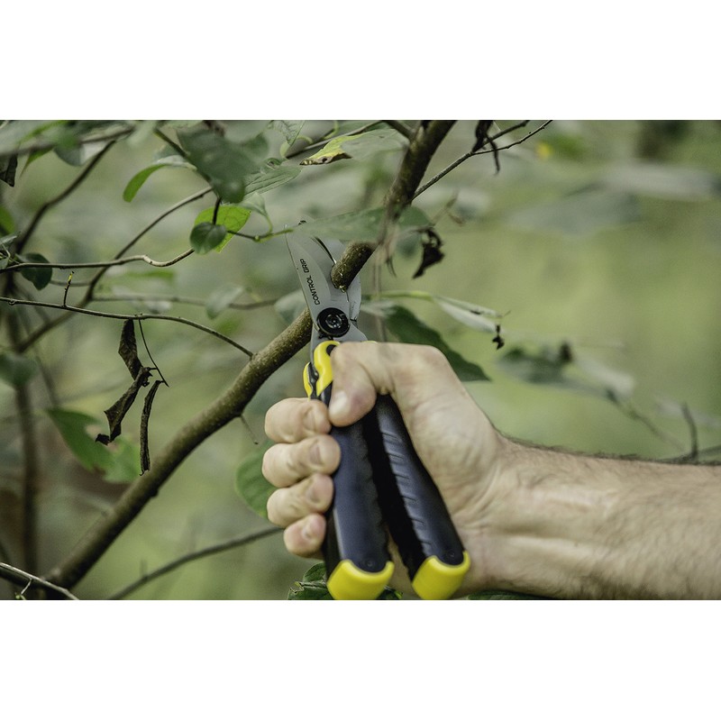 Hunters Specialties STRUT Stainless Steel Compact Lightweight Easy-to-use Control Grip