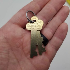 Diebold 2x Diebold 17570 Safe Deposit Keys Pre-Cut 11032871G 0.06"T x 0.38"W