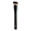 NYX - Brocha de maquillaje profesional con texto en inglés