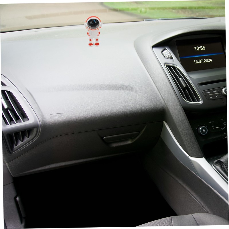 ULTECHNOVO Astronaut Car Compass Cute Dashboard Decoration Portable Auto Compass