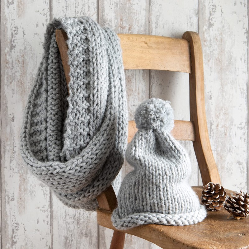 Wool Couture Beginner Basics Pom-Pom Hat & Infinity Scarf Knitting