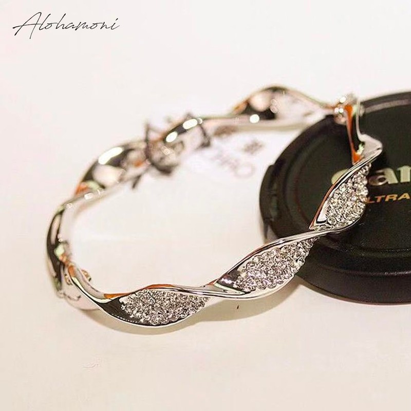 ALOHAMONI Women's Cubic Zirconia Twist Bracelet, Bangle, Curved, Twisted Design,