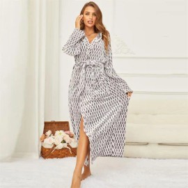 Local Stock Plush Oversize Winter Soft Warm Long Flannel Bathrobe with Hooded Women Thick Night Fleece Bath Robes DressingSize: 2 XL, Color: stripe grey