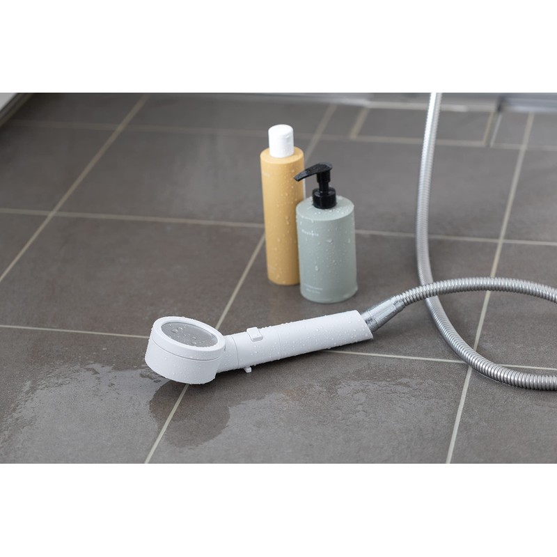 Water Saving Ratio 84.4%: ±0 Plus or Minus Zero Shower