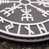 PVC Patch VEGVISIR VIKING BRUJULA Phosphorescent 3D Velcro | Size