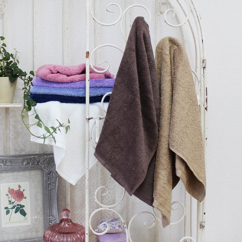 Hiorie Bath Towel, Hotel Style Towel, Classy, Set of 2,