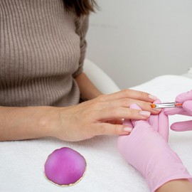 2 pcs Resin Nail Art Palettes,Nail Polish Palette,Golden Edge Gel Nail Mixing Palette Nail Tray,Makeup Display Board,Nail Design Tools(Purple and Blue)