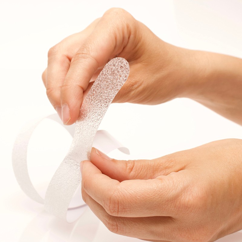 aeioubaby.com anti-slip bath, shower and stair strips