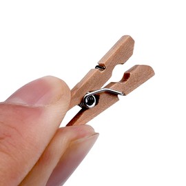 Beyond Dreams® 100 Deko Holzklammern für Fotos Geschenke | Holzklammern Wäscheklammern Braun | Set Mini Clips Wäscheklammer zum Bilder Aufhängen | Kleine Klammer für Hochzeit Party Dekoration