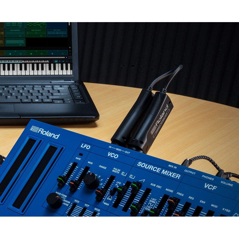 Roland WM-1D Wireless MIDI Dongle to Connect to Windows/Mac/iOS