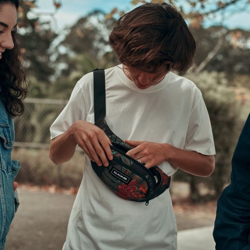 Dakine Hip Pack - Full Bloom, One Size