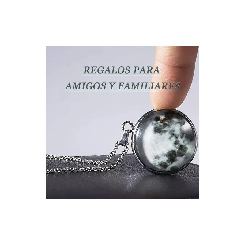 Collar De Luna Llena Brillante Brilla En La Obscuridad 3d