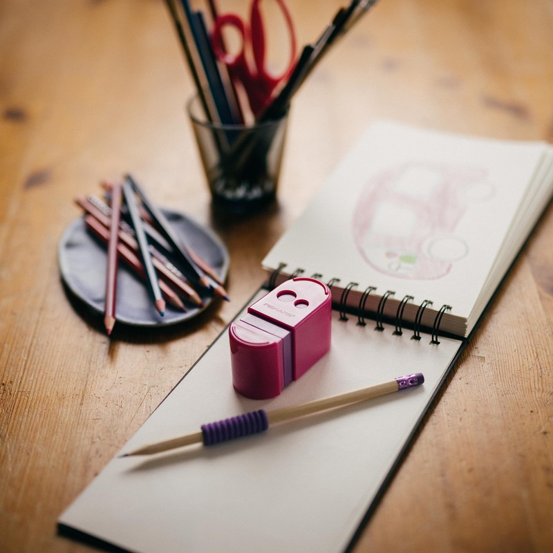 Fiskars Squeeze Sharpener, Assorted Colors