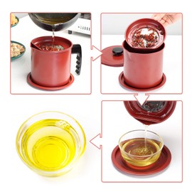 Cambom Bacon Grease Container with Fine Mesh Strainer, 1.3 L almost 6 Full Cups Iron Cooking Oil Can with Removable a Coaster Tray for Kitchen Fat Storage Red