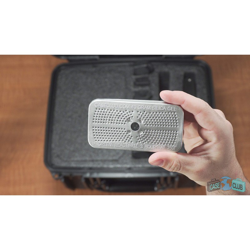 Case Club Reusable Silica Gel Canister to Prevent Rust (1