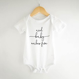 Bump and Beyond Designs Pregnancy Announcement, Baby Makes Five (Preemie, White)