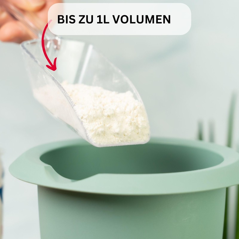 Westmark 3151227M Whisk with Two-Part Lid 1 Litre with Spout