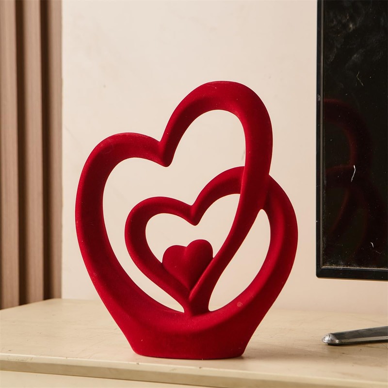 AWNR Red Heart Hands Sculpture,Small Shelf Decor,Tv Stand Decor Items