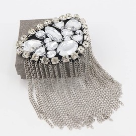 Qlavoca Crystal Beads Shoulder Epaulettes Chain Tassel Blazer Shoulder Epaulet Rhinestone Brooch Badge Pin by The Pair (Silver)