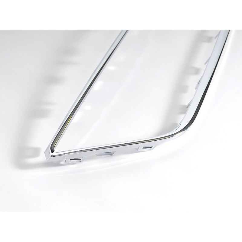 Original Seat Leon 5F radiator grille trim chrome gloss
