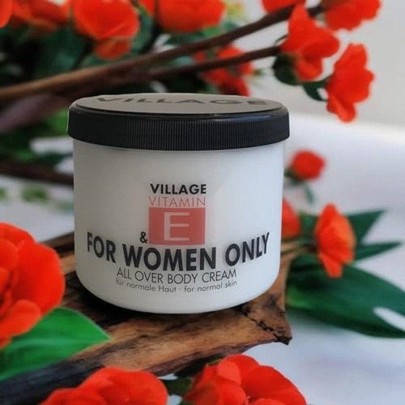 Village Cosmetics Vitamin E Body Cream (Blossom Fragrance, Intense Moisture,